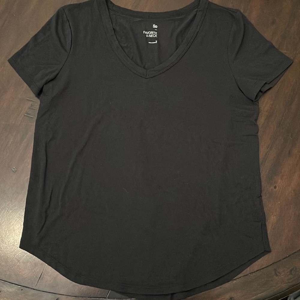 V-neck Tee